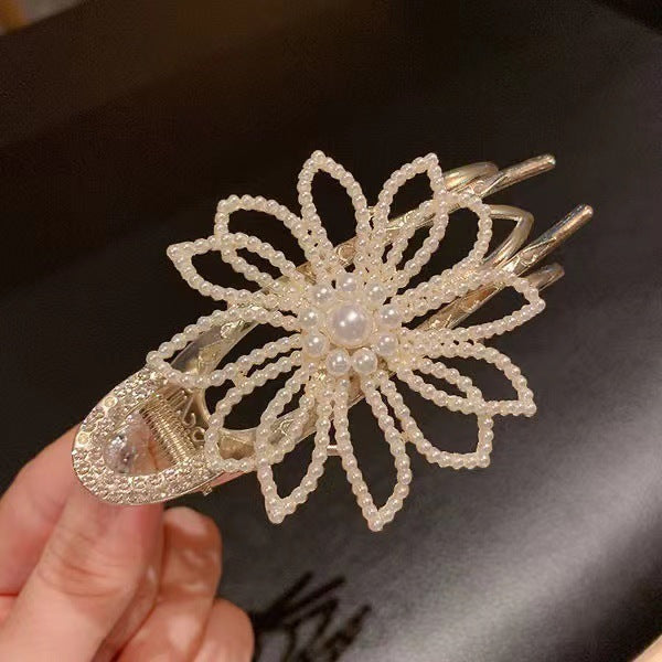 Dignified Flowers Horizontal Clip Hair Claw Bow Ponytail Clip