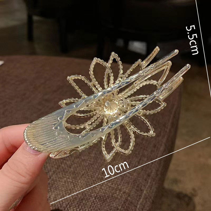 Dignified Flowers Horizontal Clip Hair Claw Bow Ponytail Clip