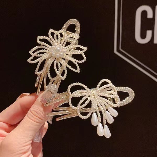 Dignified Flowers Horizontal Clip Hair Claw Bow Ponytail Clip