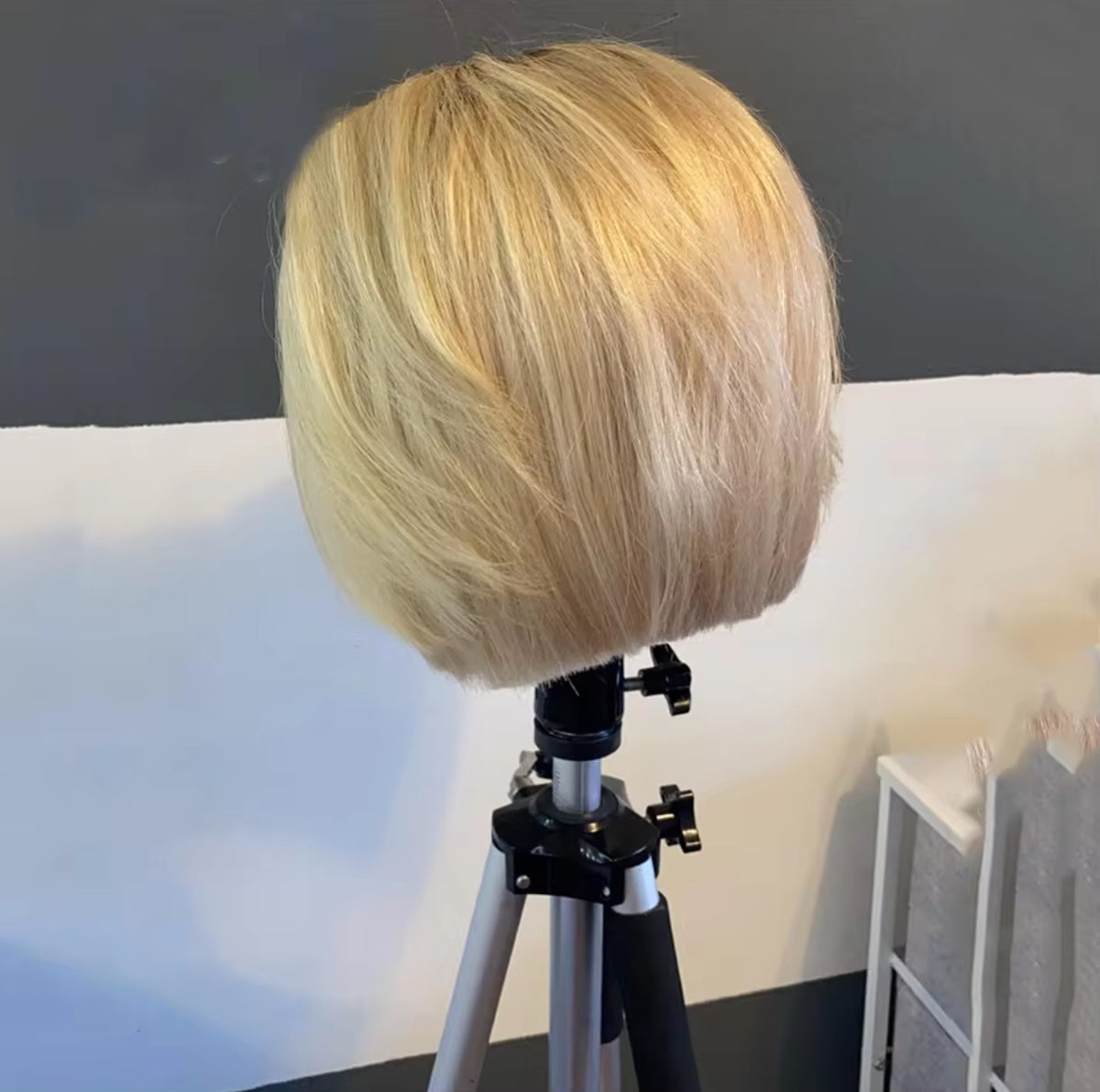 Soft Short Bob Ombre Blonde 613 Silky Straight 180Density Deep Lace Front Wig For Black Women Babyhair Preplucked Glueless Daily
